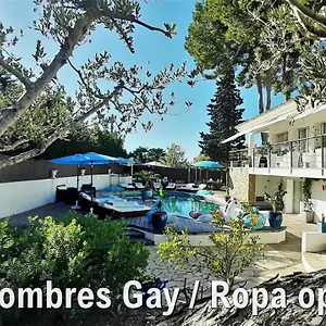 Pensión La Cigaliere Sitges Gay Only, Olivella
